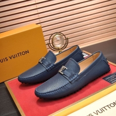 Louis Vuitton Low Shoes